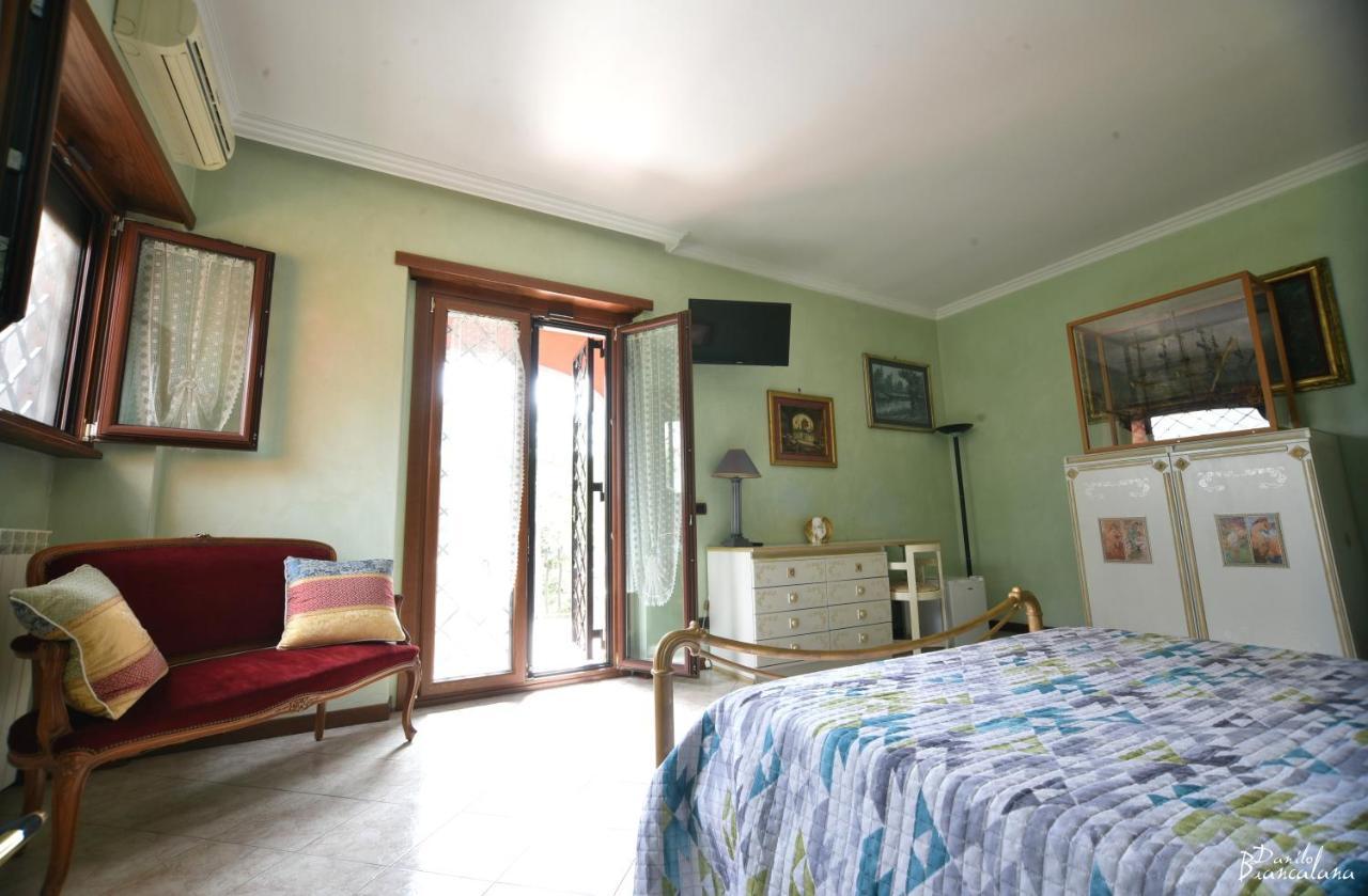 Villa Roma '900 Affitta Camere Εξωτερικό φωτογραφία