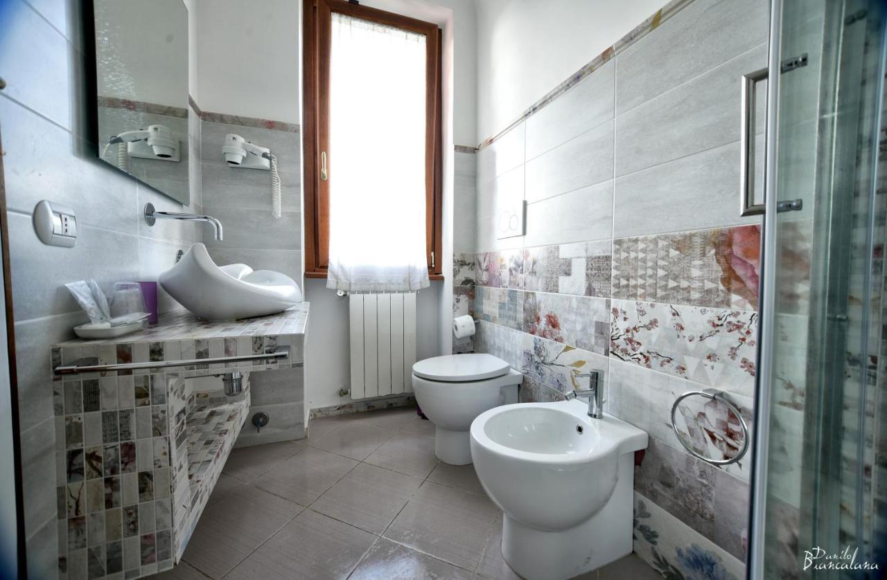 Villa Roma '900 Affitta Camere Εξωτερικό φωτογραφία